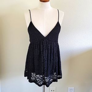 Lacy Spaghetti Strap Fully Lined Stretchy Tank Top